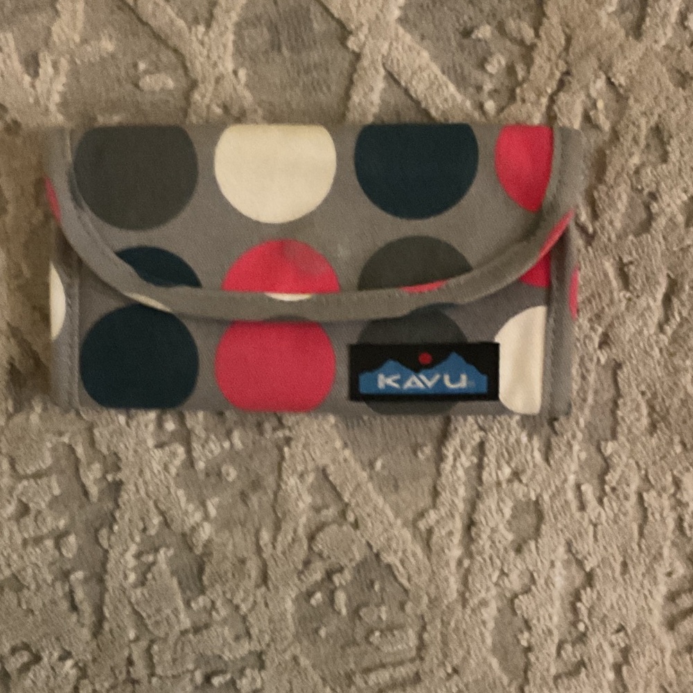 Kavu Kids Polka Dot Wallet - Gray, Pink, White
